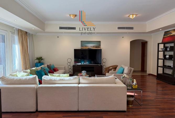 953087 - Property Image 3