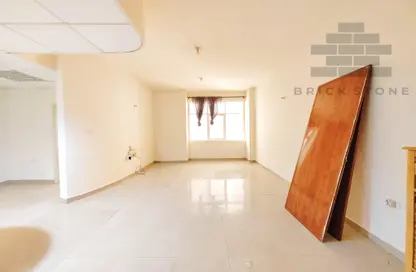 شقة - غرفة نوم - 1 حمام للايجار في فريج بن محمود الشمالي - فريج بن محمود - الدوحة