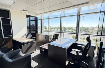 مساحات مكتبية - استوديو - 2 حمامات للايجار في الدحيل - الدوحة