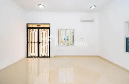سكن الموظفين - استوديو للايجار في شارع الوعب - الوعب - الدوحة