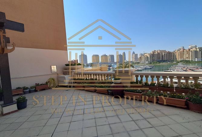 967727 - Property Image 2