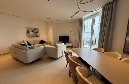 شقة - 2 غرف نوم - 3 حمامات للايجار في حدائق فلورستا - حدائق فلورستا - جزيرة اللؤلؤة - الدوحة