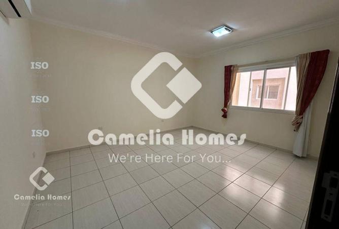 988648 - Property Image 2