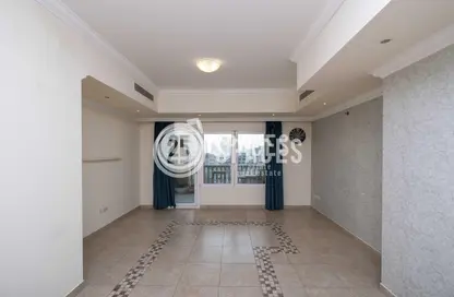 Apartment - 1 Bedroom - 2 Bathrooms for rent in East Porto Drive - Porto Arabia - The Pearl Island - Doha