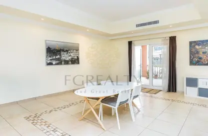 شقة - 2 غرف نوم - 3 حمامات للبيع في طريق بورتو الغربي - بورتو أرابيا - جزيرة اللؤلؤة - الدوحة