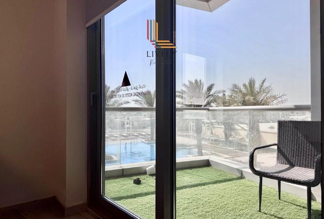 964389 - Property Main Image