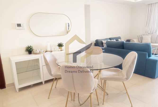 886438 - Property Image 2