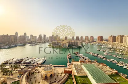 Apartment - 2 Bedrooms - 2 Bathrooms for rent in East Porto Drive - Porto Arabia - The Pearl Island - Doha
