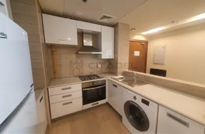 Apartment - 1 Bedroom - 2 Bathrooms for rent in Al Erkyah City - Lusail
