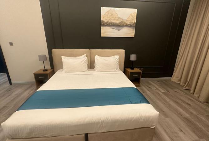 966661 - Property Image 2