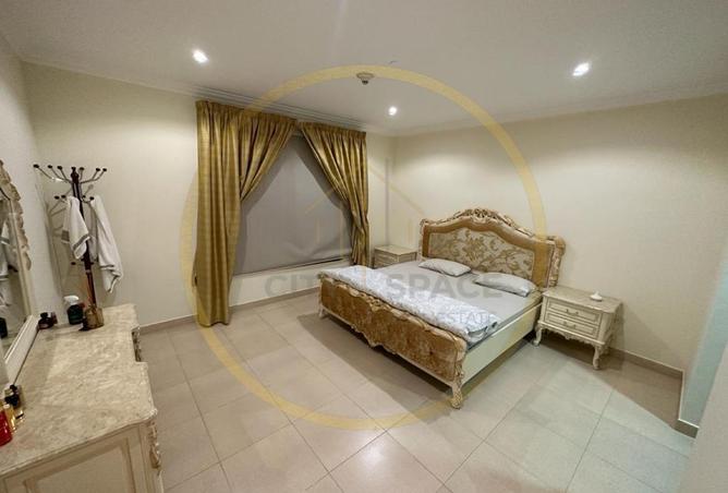 974659 - Property Image 3