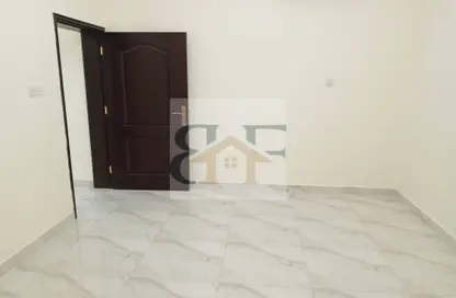 Apartment - 2 Bedrooms - 2 Bathrooms for rent in Al Muntazah Street - Al Muntazah - Doha