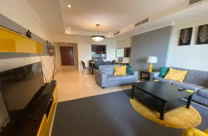 شقة - 2 غرف نوم - 2 حمامات للايجار في طريق بورتو الشرقي - بورتو أرابيا - جزيرة اللؤلؤة - الدوحة