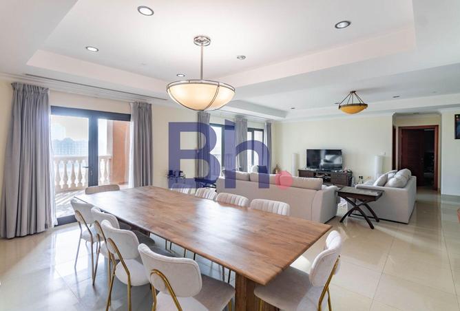 964320 - Property Image 2