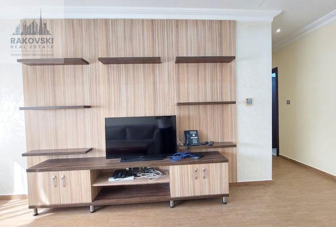 1000070 - Property Image 2