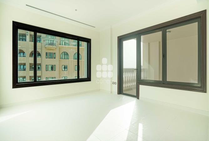 938702 - Property Image 2