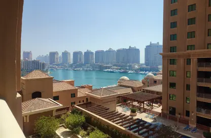 Apartment - 1 Bathroom for rent in West Porto Drive - Porto Arabia - The Pearl Island - Doha