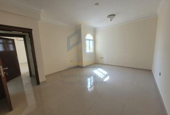 964641 - Property Image 2