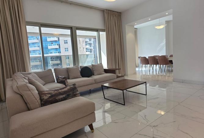 1006921 - Property Image 2