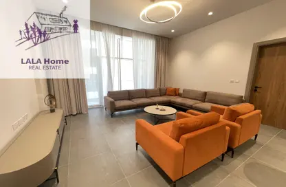 Apartment - 2 Bedrooms - 3 Bathrooms for rent in Ramada Commercial Building - Al Rawabi Street - Al Muntazah - Doha