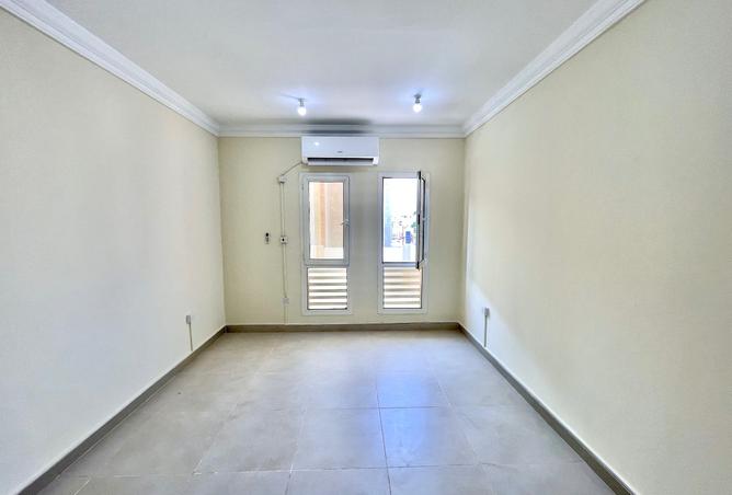 967815 - Property Image 2