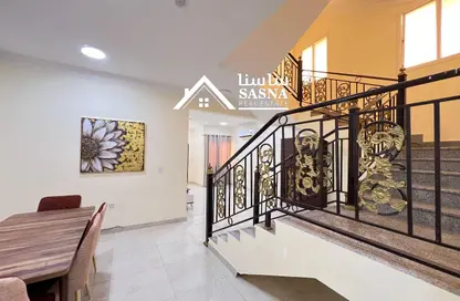 فيلا - 6 غرف نوم - 6 حمامات للايجار في Al Sakhama - الدوحة