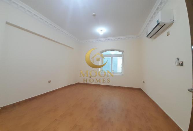 974891 - Property Image 3