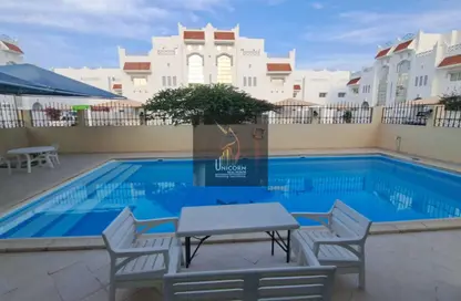 Compound - 3 Bedrooms - 4 Bathrooms for rent in Umm Al Seneem Street - Ain Khaled - Doha