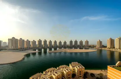 شقة - 2 غرف نوم - 3 حمامات للايجار في فيفا بحرية شرق - فيفا بحرية - جزيرة اللؤلؤة - الدوحة