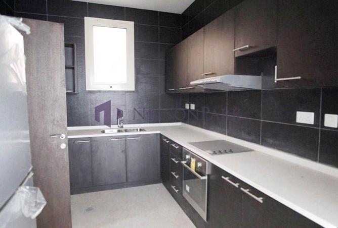 965521 - Property Image 3