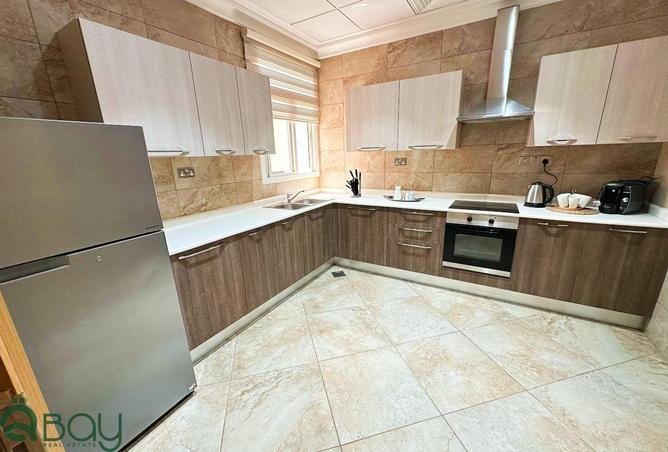 995626 - Property Image 3