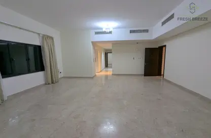 Apartment - 2 Bedrooms - 2 Bathrooms for rent in Al Mansoura - Doha