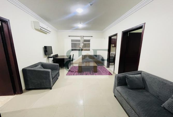 1004839 - Property Image 2