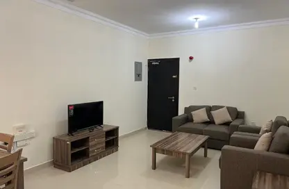 Apartment - 2 Bedrooms - 2 Bathrooms for rent in Old Airport Road - Old Airport Road - Doha