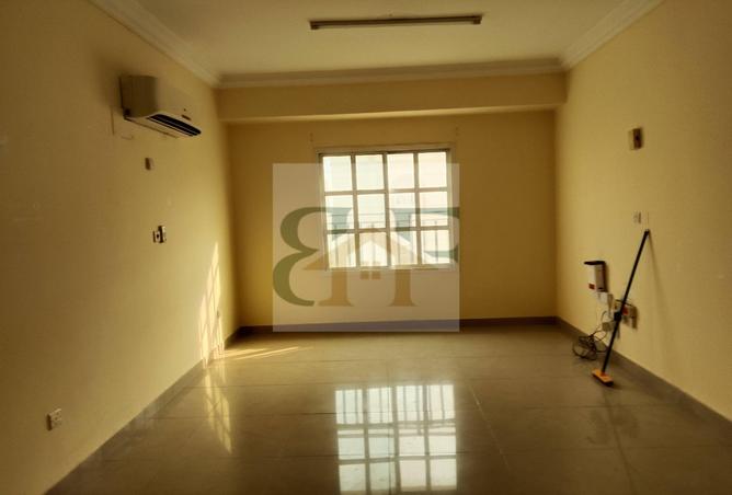 1000975 - Property Image 2