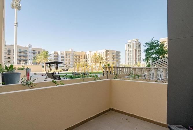 999078 - Property Image 3