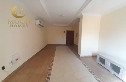 Apartment - 2 Bedrooms - 2 Bathrooms for rent in Somerset Al Mansoura - Al Mansoura - Doha