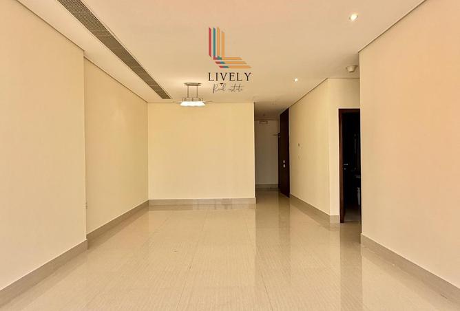 928563 - Property Image 3