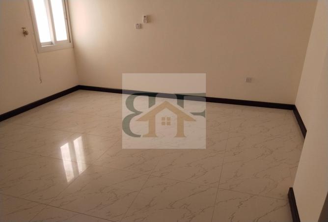986734 - Property Image 3