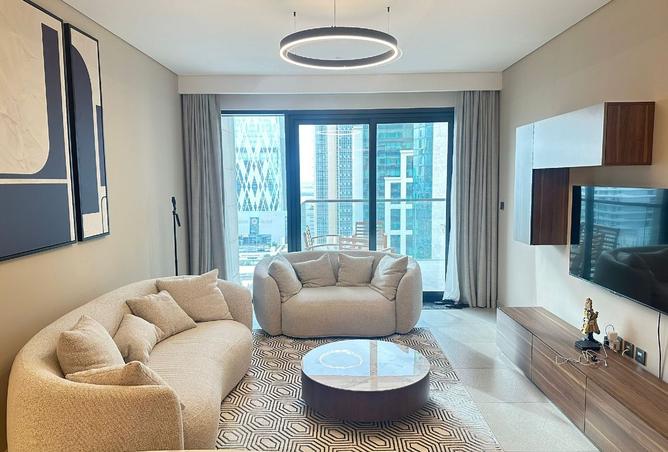 988229 - Property Main Image