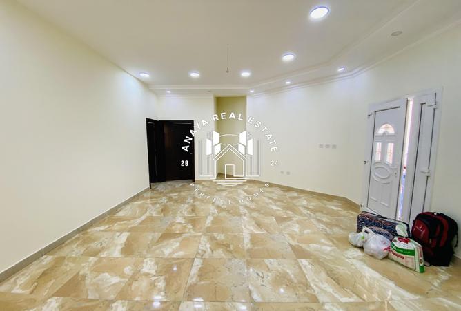 976864 - Property Image 2