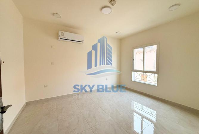 971462 - Property Image 3