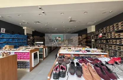 Show Room - Studio - 1 Bathroom for rent in Al Sadd Tourist Apartments - Al Sadd - Doha
