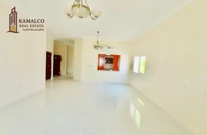 Apartment - 3 Bedrooms - 3 Bathrooms for rent in Muntazah 7 - Al Muntazah - Doha