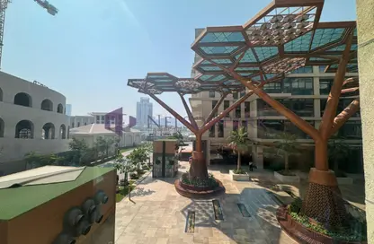 Duplex - 4 Bedrooms - 6 Bathrooms for sale in Gewan Island - The Pearl Island - Doha