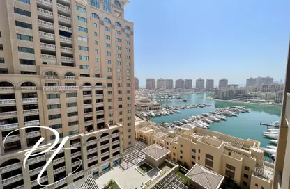 Apartment - 1 Bedroom - 2 Bathrooms for rent in Tower 13 - Porto Arabia - The Pearl Island - Doha