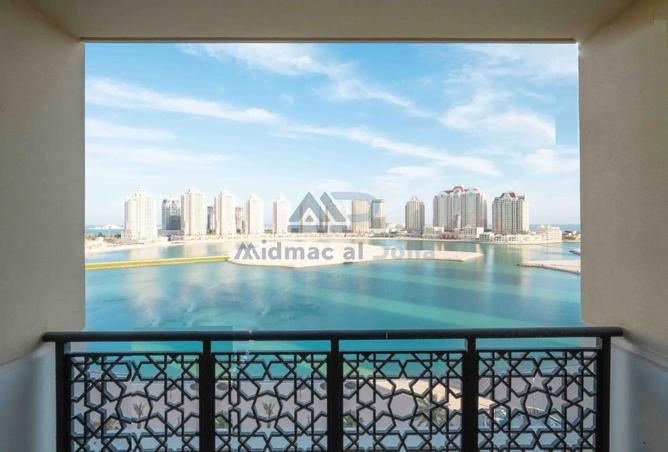 938063 - Property Image 2