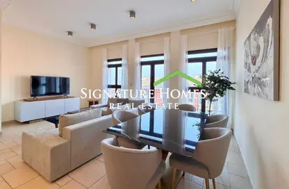 Apartment - 1 Bedroom - 2 Bathrooms for rent in Qanat Quartier - The Pearl Island - Doha