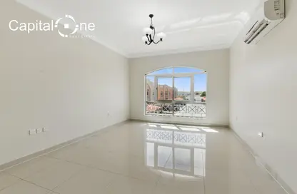 فيلا - 5 غرف نوم - 4 حمامات للايجار في باب الريان - مريخ - المريخ - الدوحة