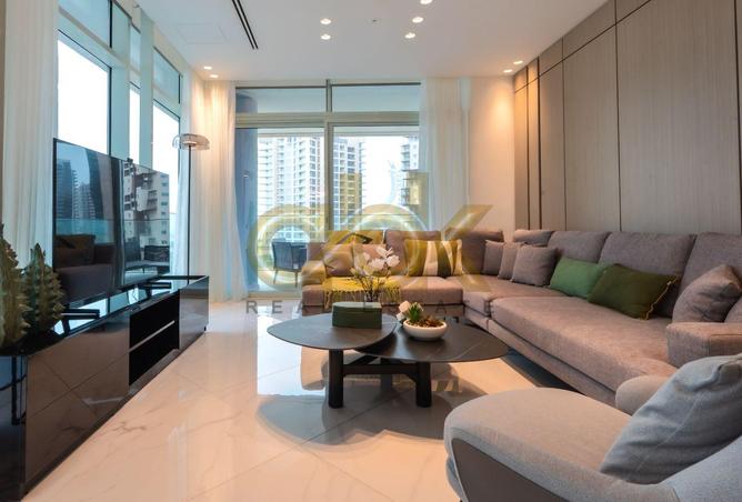 954568 - Property Image 2